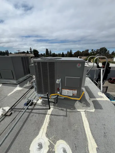 RGEAYB060ACT101NA rheem packaged units in Oakland